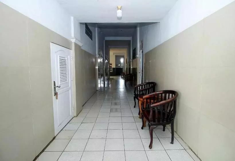 هتل Oyo 1669  Vista Syariah