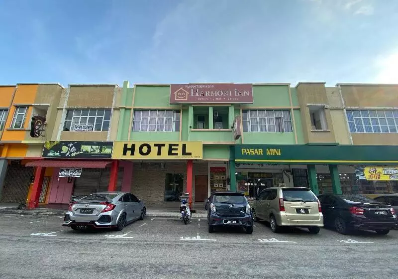 Hotelli Oyo 89760 Harmoni Inn