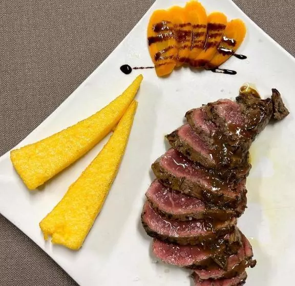 هتل Ristorante Mariuccia Varese