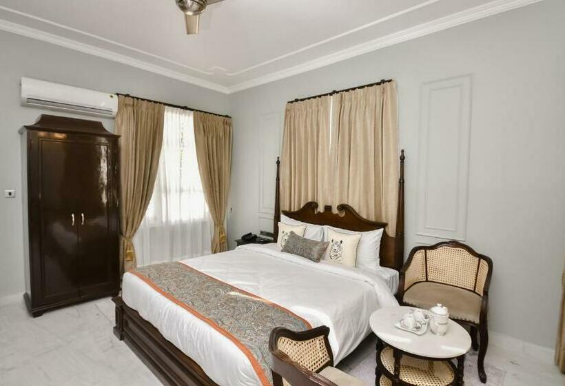 Hotel The Tiger Villa