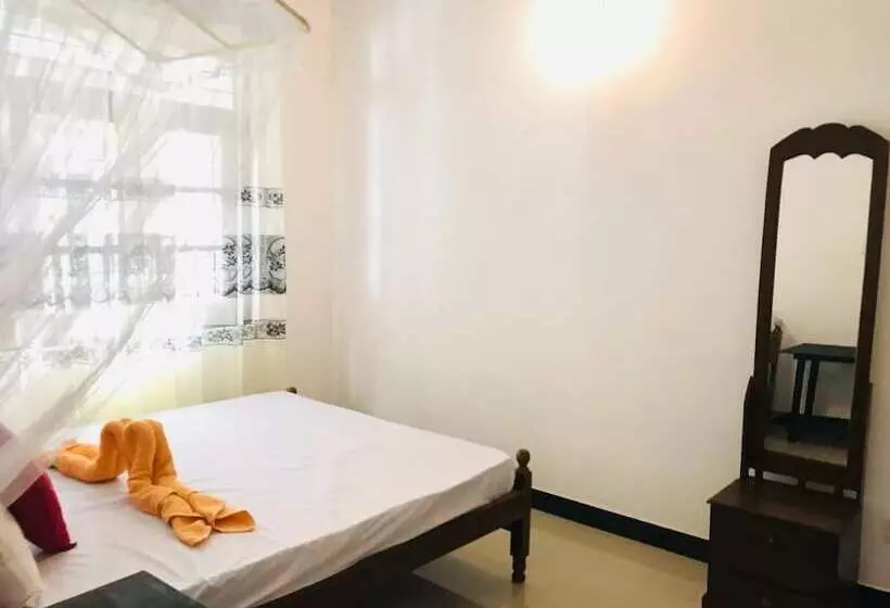 ペンション Asha Villa Weligama