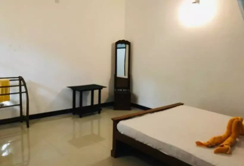 ペンション Asha Villa Weligama