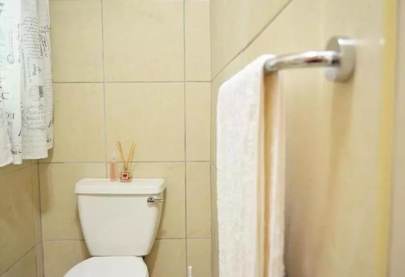 Majatalo Country Lane Guesthouse