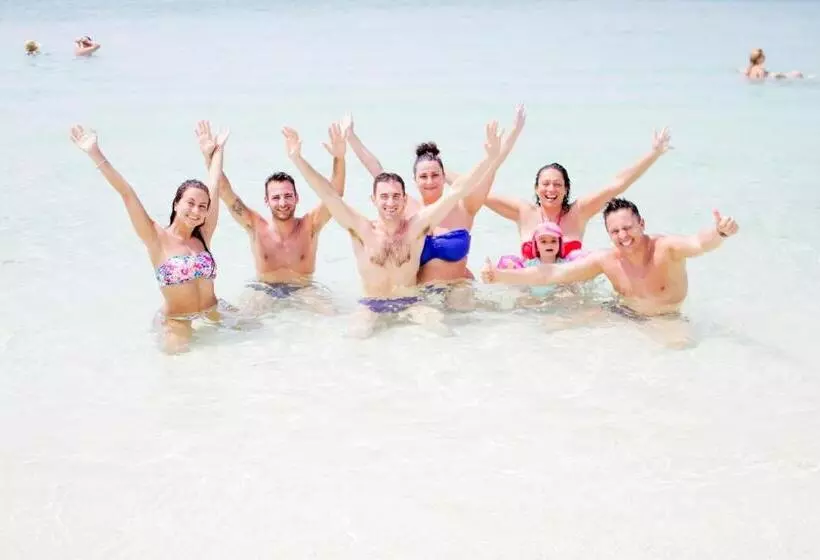 پانسیون Holiday Cottage Thoddoo, Maldives