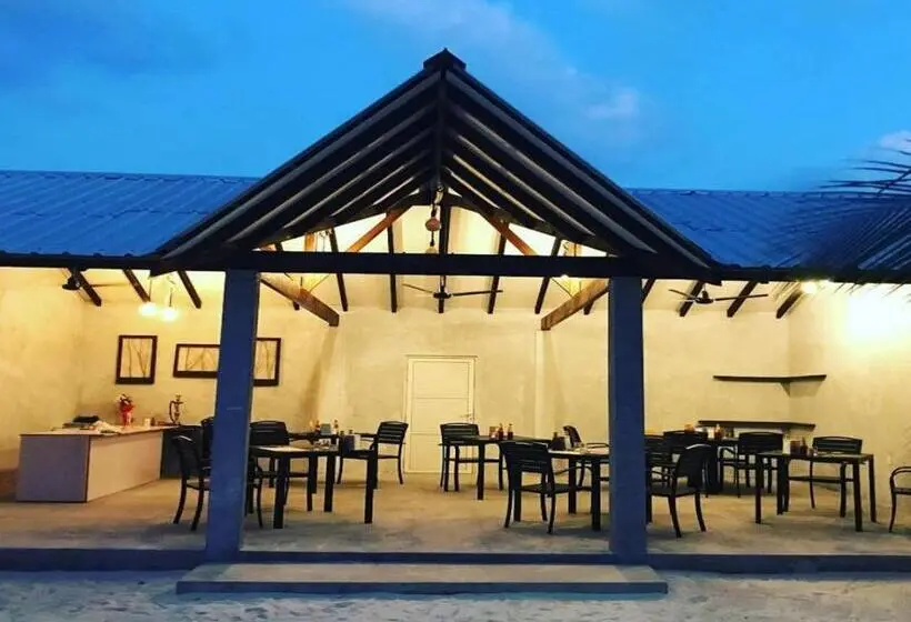 پانسیون Holiday Cottage Thoddoo, Maldives