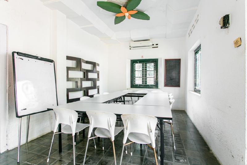 بنسيون Reddoorz Plus Near Taman Sari 2