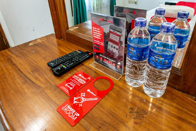 بنسيون Reddoorz Plus Near Taman Sari 2