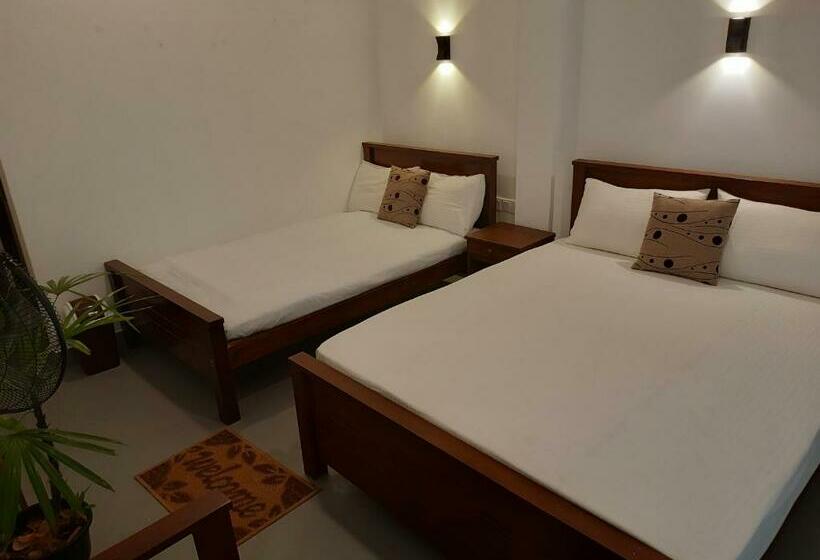 פנסיון Solace Resort Ella