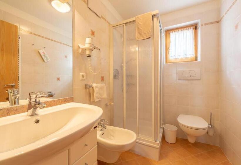 ベッドアンドブレックファースト Residence Trenker Luis