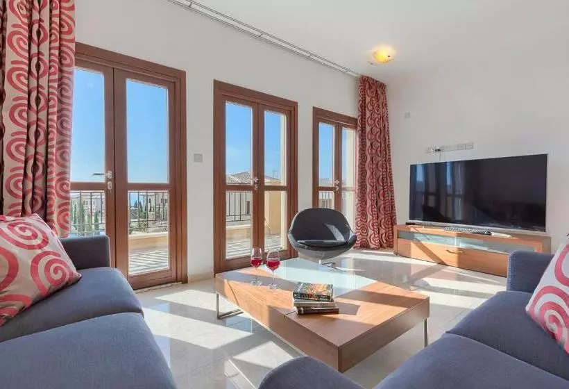 هتل Aphrodite Hills Rentals   Premium Serviced Apartments