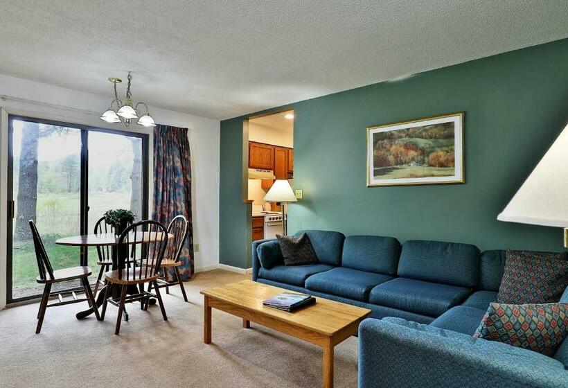 هتل Cedarbrook Queen Suite 106