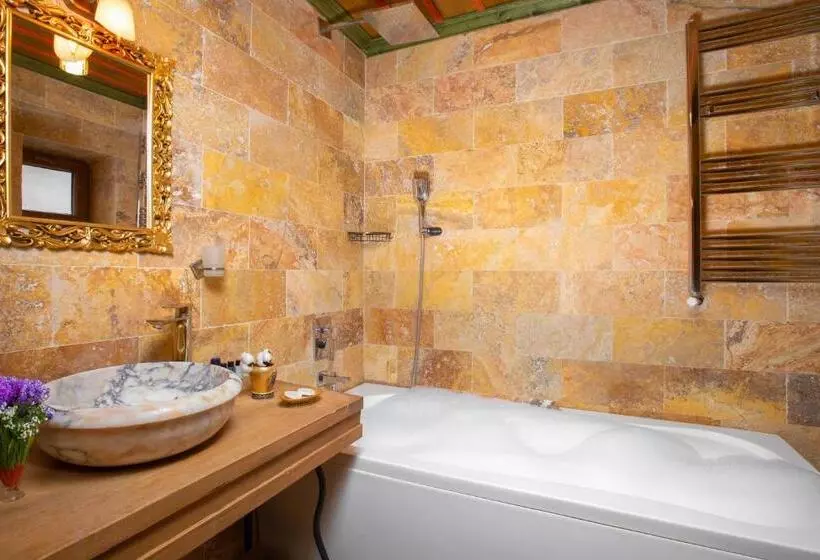 Hotelli Katapa Stone House