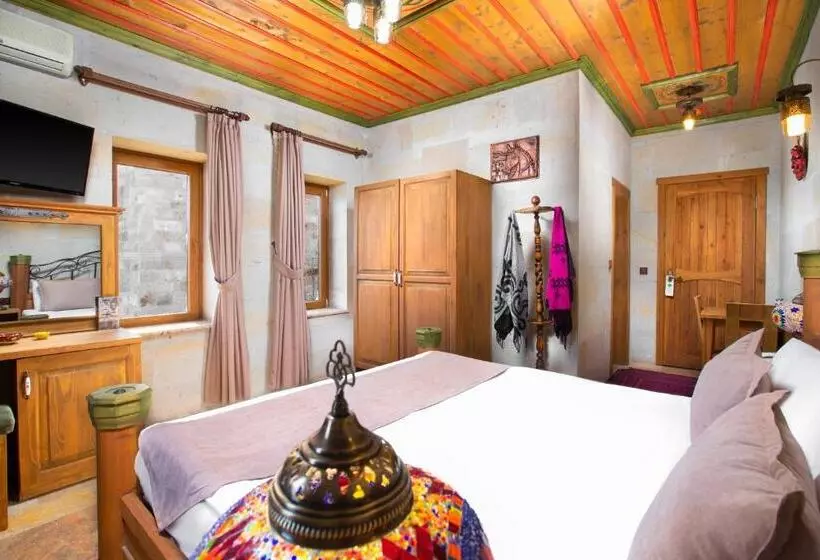 Hotelli Katapa Stone House