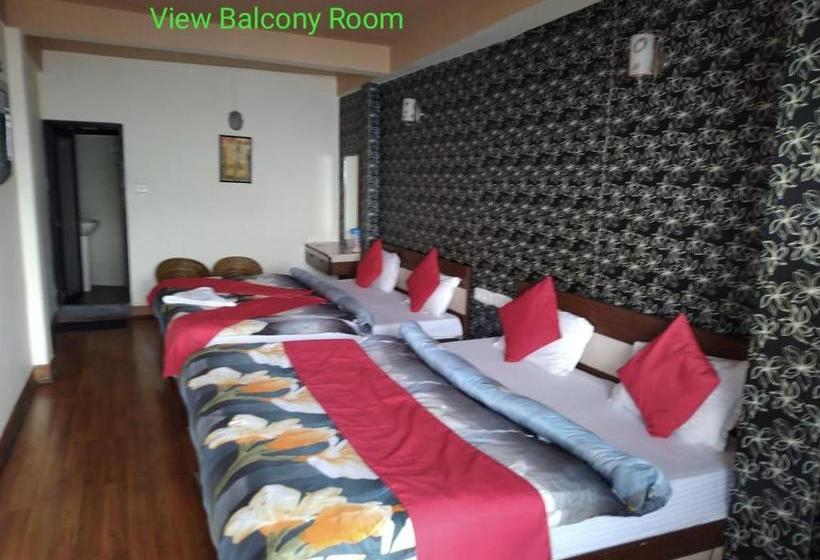 Hotel The Journey S  Everest Glory