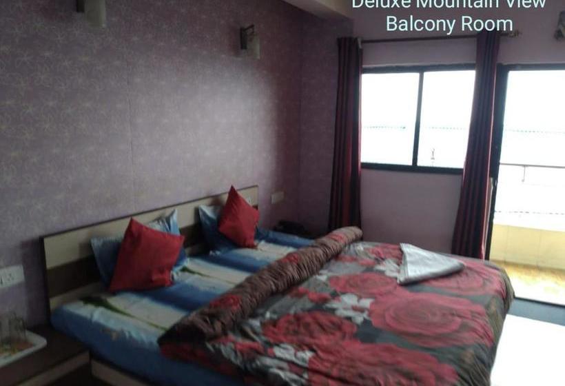 Hotel The Journey S  Everest Glory