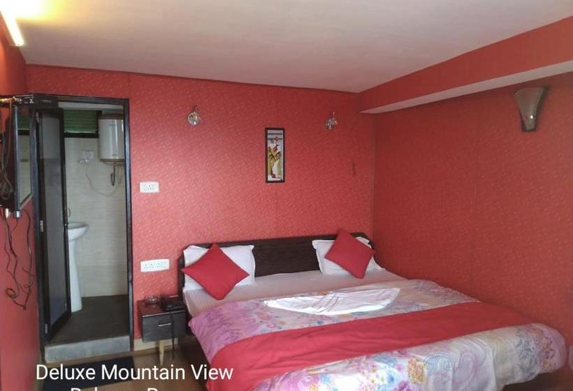 Hotel The Journey S  Everest Glory