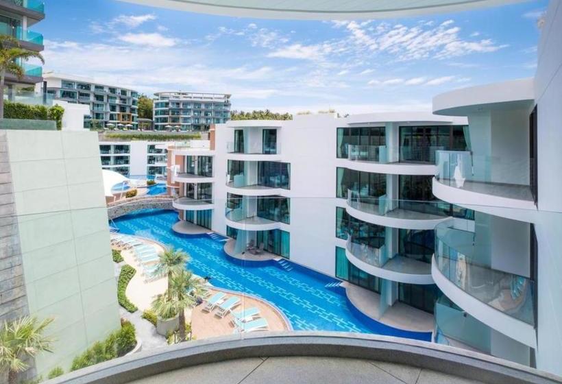 Joy Phucket Absolute Twin Sands Resort