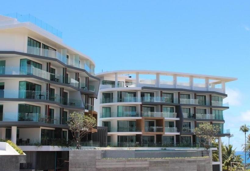 Joy Phucket Absolute Twin Sands Resort