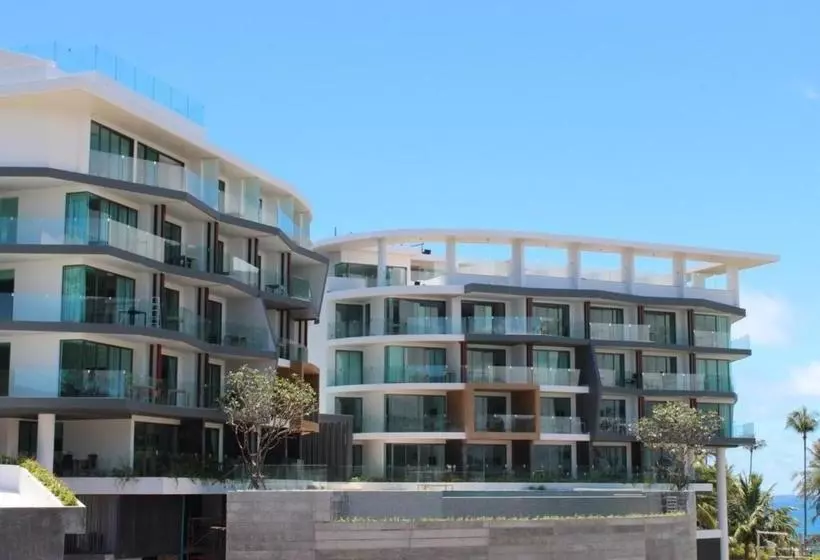 Joy Phucket Absolute Twin Sands Resort