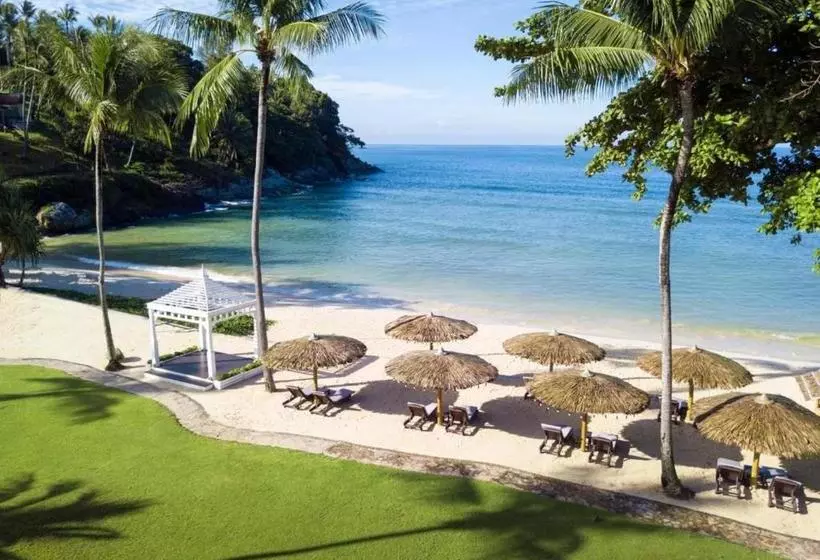 Joy Phucket Absolute Twin Sands Resort