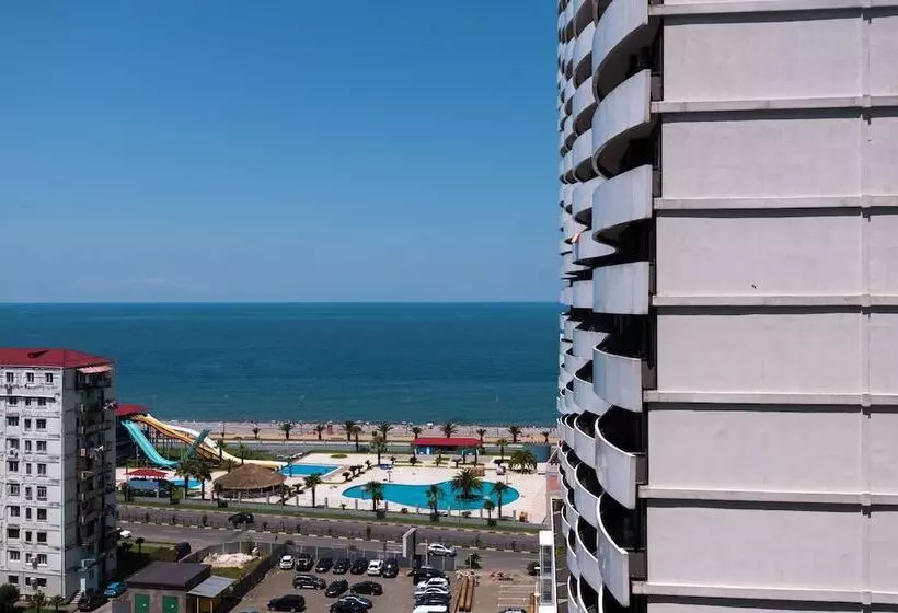 Orbi Plaza Hotel Official