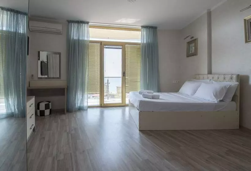 Orbi Plaza Hotel Official