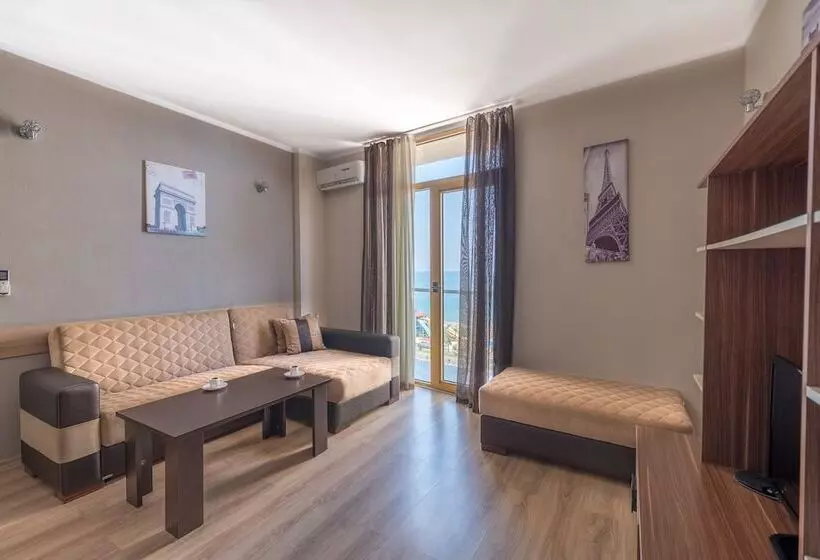 Orbi Plaza Hotel Official