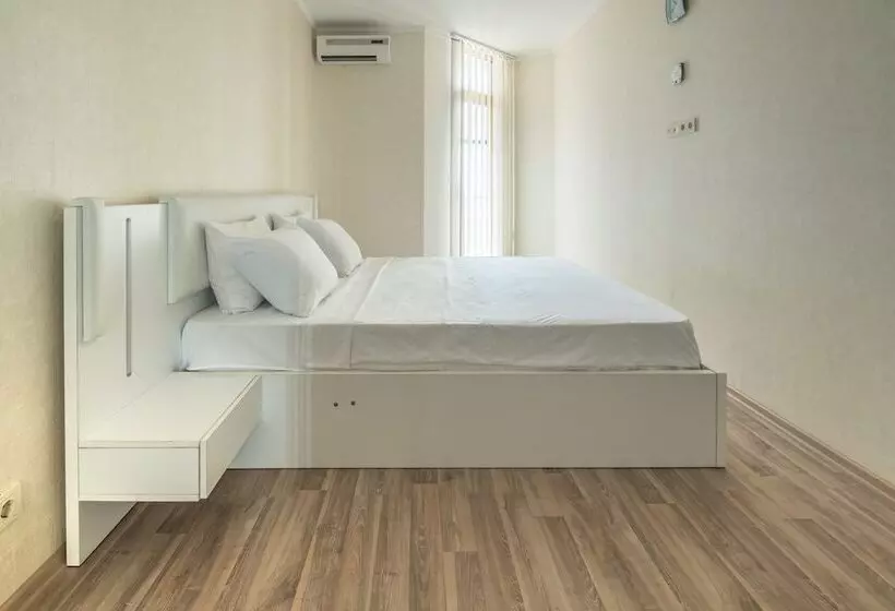 Orbi Plaza Hotel Official