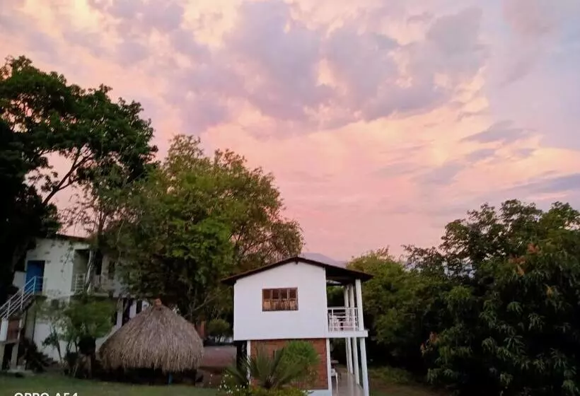 ペンション Hostal Finca Palermo