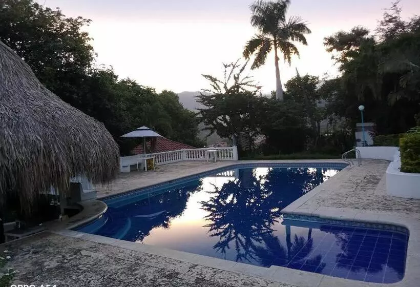 ペンション Hostal Finca Palermo