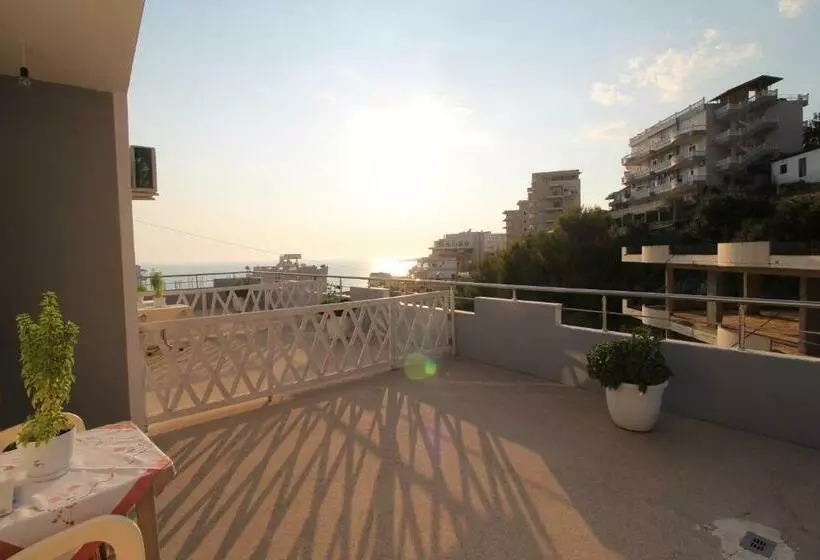 پانسیون Keivi Guesthouse
