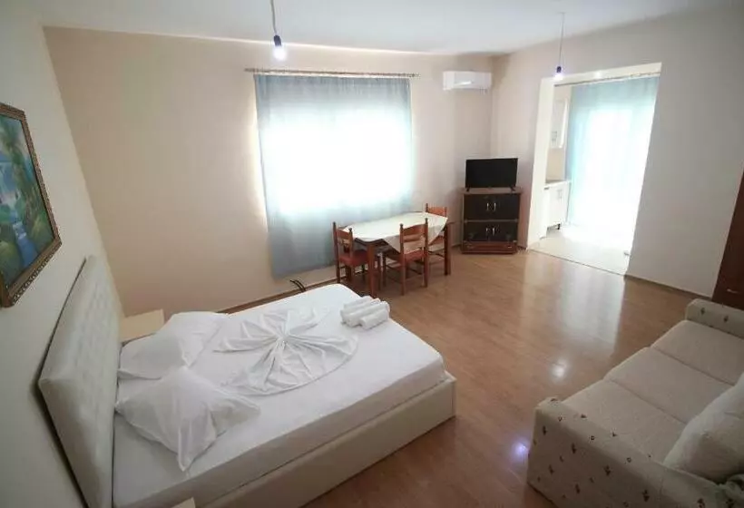 پانسیون Keivi Guesthouse