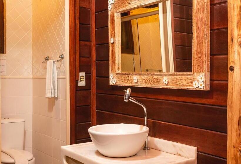 پانسیون Lonier Nature Inn