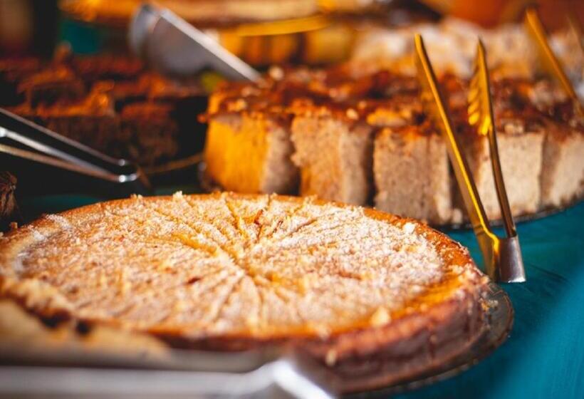 پانسیون Lonier Nature Inn