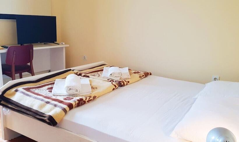 پانسیون Momo Sea View Apartments