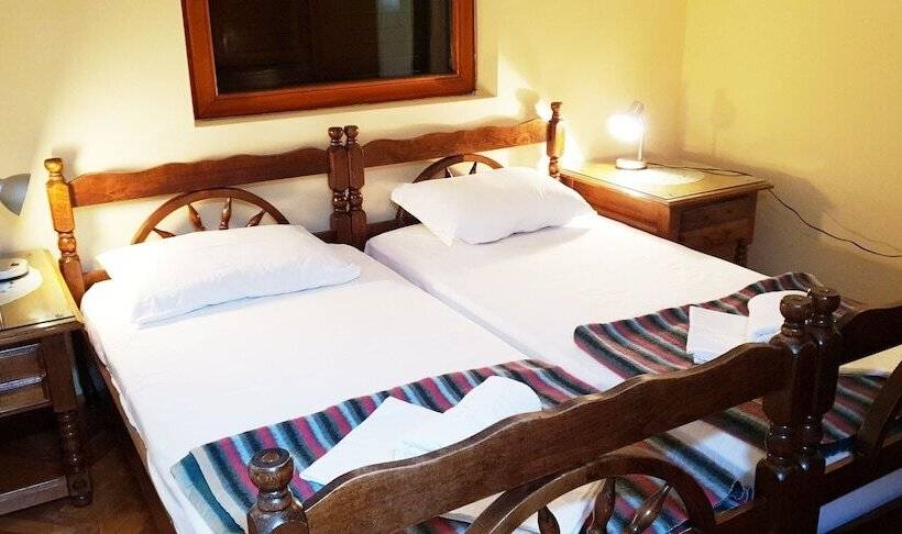 پانسیون Momo Sea View Apartments