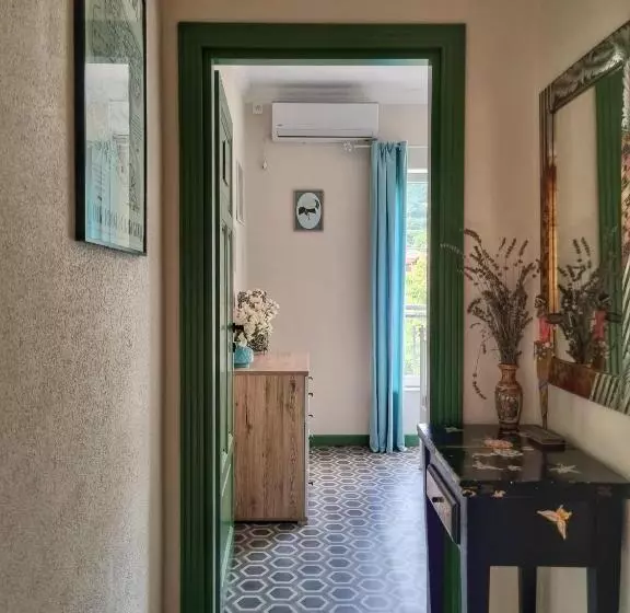 Apartment Mint&rose