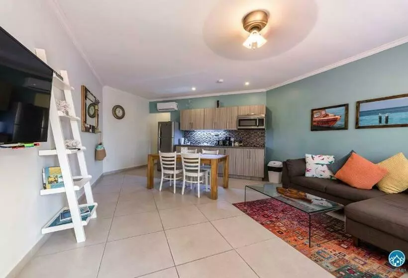 Aruba Condo The Pearl   At Eagle Beach   Minute Walk!