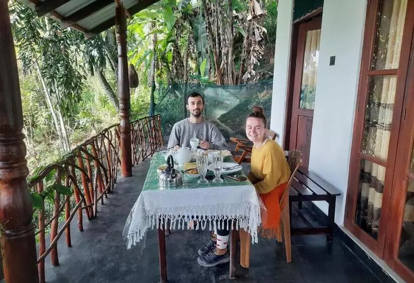 Aamiaismajoitus (B&B) Dulmini Homestay