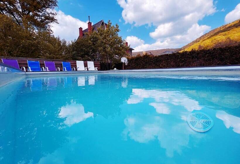 호텔 Au Sommet De La Cascade