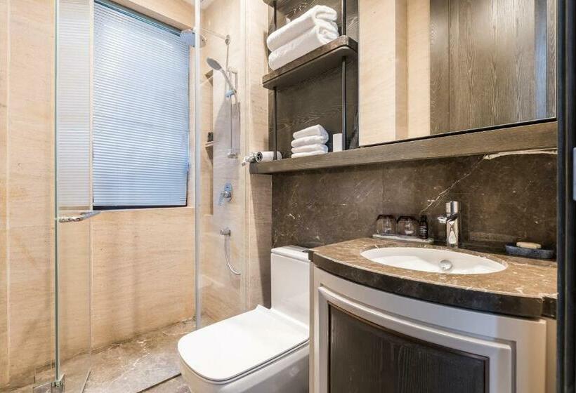 בית מלון כפרי Haitangbay Loosen Coast Resort Villas