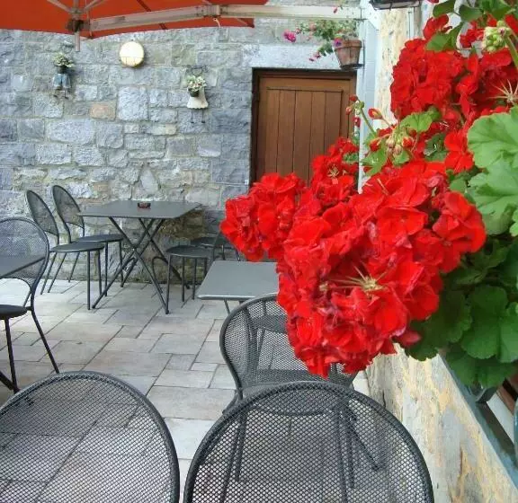 Hotelli La Clochette