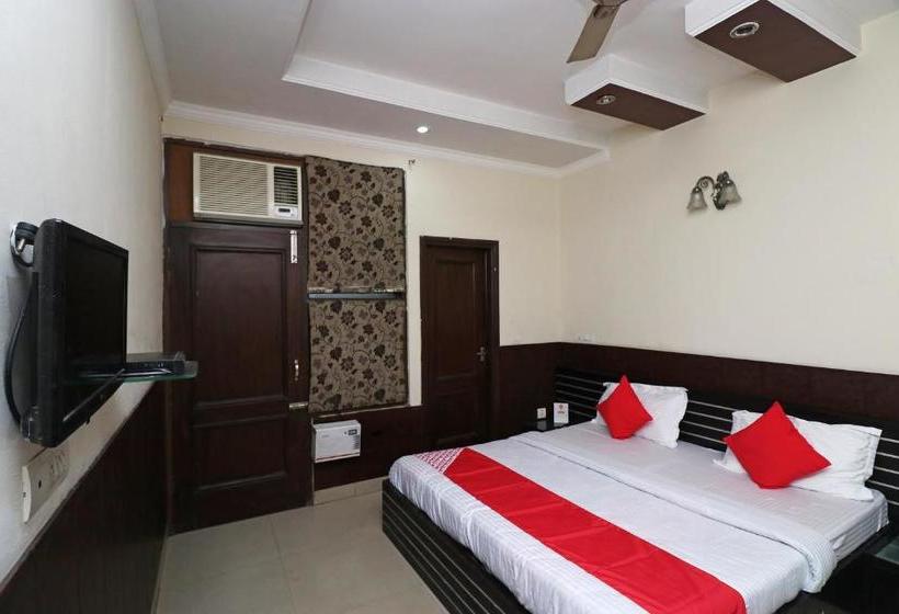 Hotel Oyo 19483  Abinashi