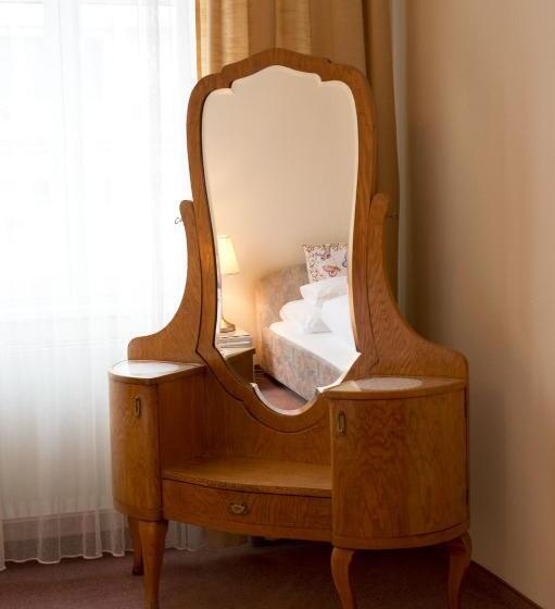 پانسیون Fink Low Budget Rooms