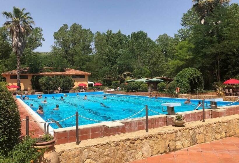 فندق Agriturismo Agricasale