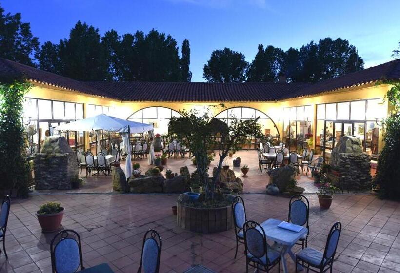 فندق Agriturismo Agricasale