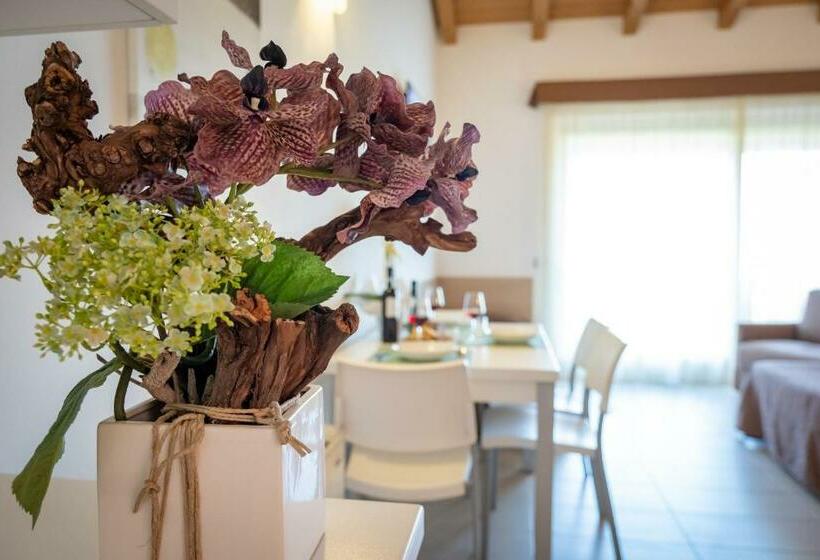 هتل Agriturismo Tre Colline