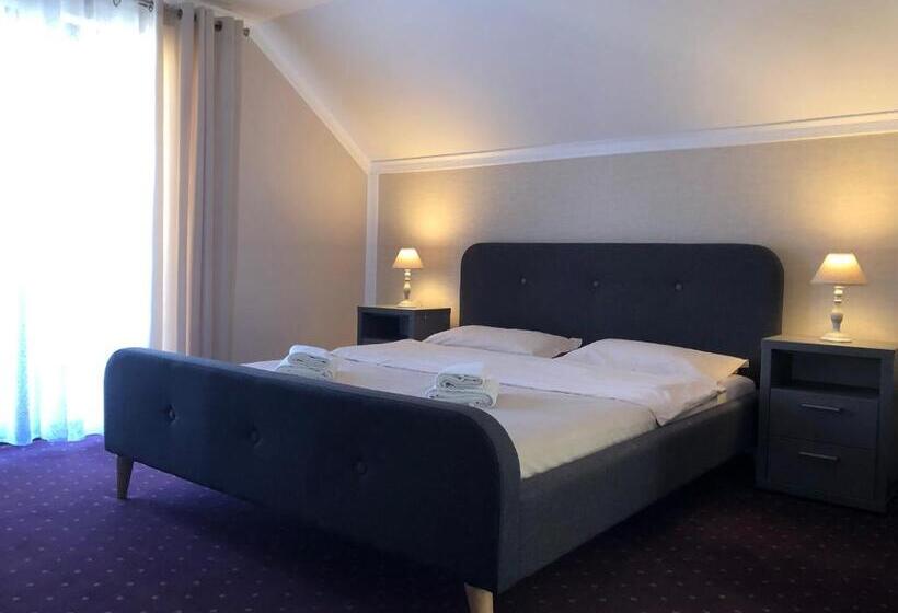 پانسیون Casa Codrin