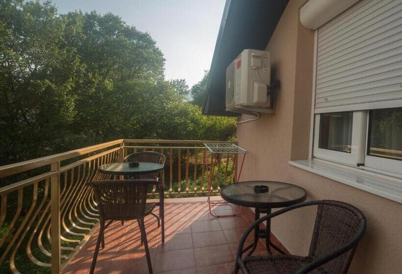 پانسیون Cicvaric Rooms