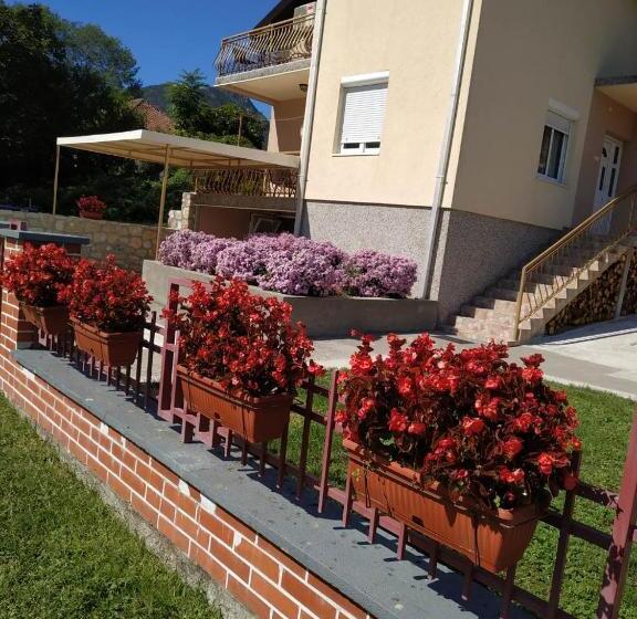 پانسیون Cicvaric Rooms